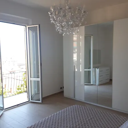 La Mimosa Di Andrea * La Spezia